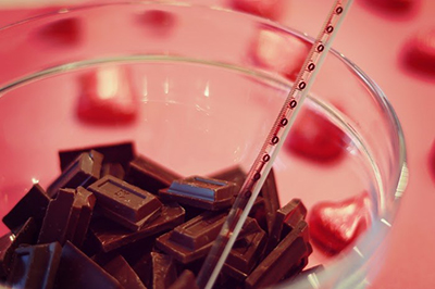 お家で熱々チョコレートはいかが？